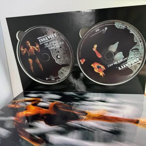 Insanity fitness dvd set - Picture 6 of 8